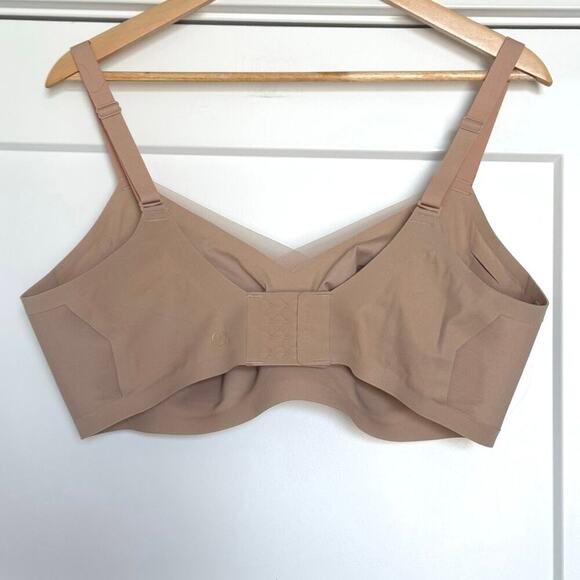 Honeylove CrossOver Wireless Bra Womens Size 2X / 42 C/D Color Sand - Picture 6 of 9